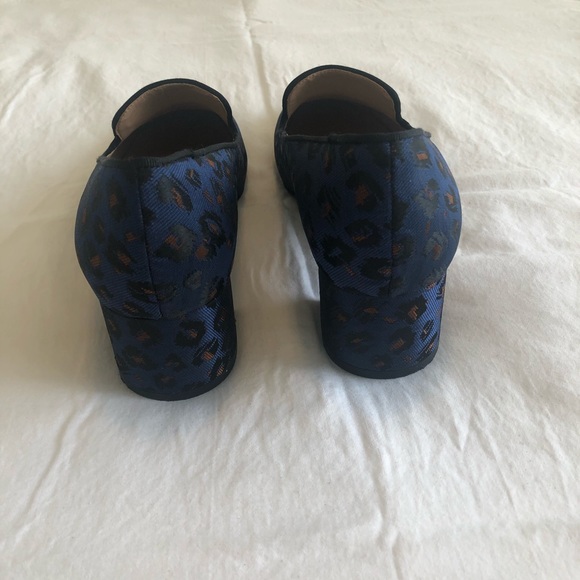 Banana Republic Embroidered Heeled Loafer - Picture 5 of 9